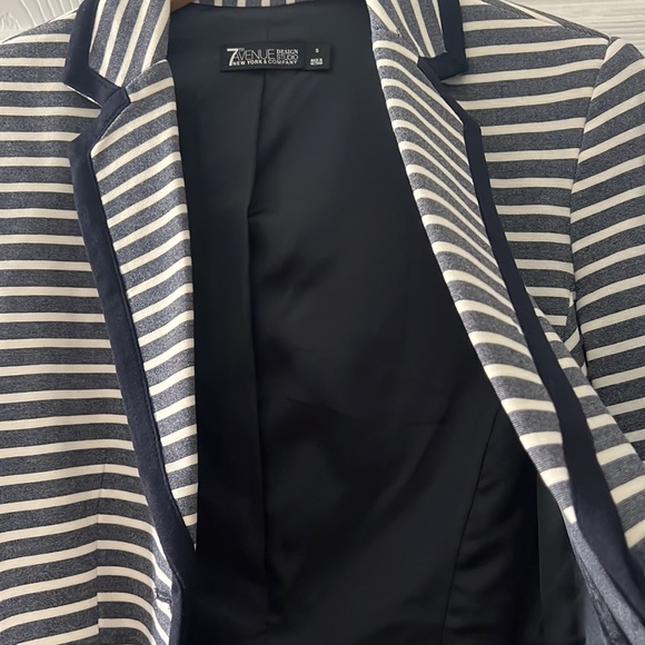 NWOT New York and Company Knit Striped Blazer - Picture 7 of 10